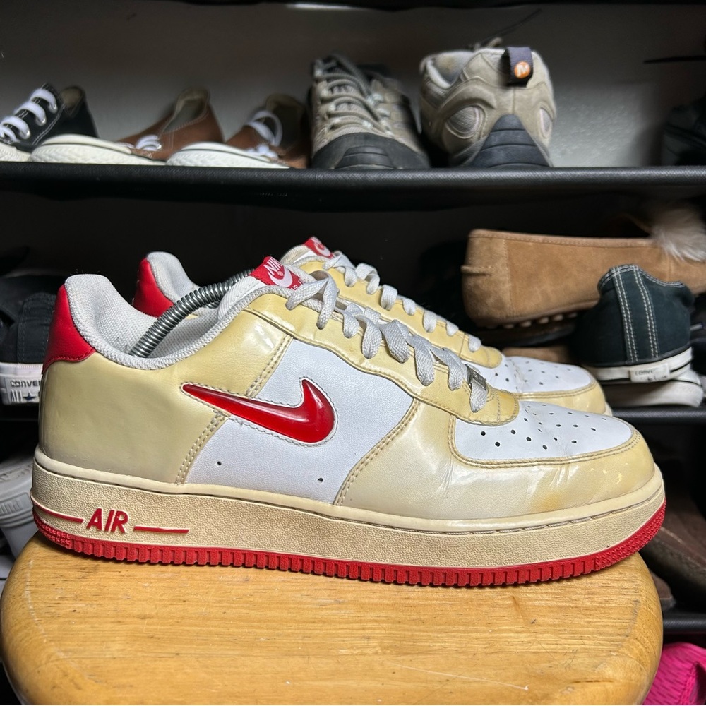 Nike Air Force 1 low white jewel red patent